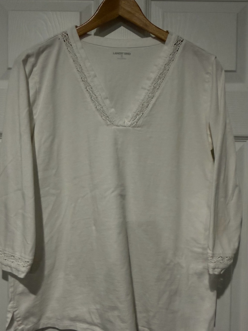 Lands' End White V-Neck Lace-Trim Women's Top Medium